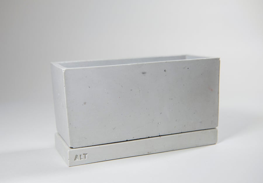 Rectangular Plant Pot Jesmonite industrial Grey, Indoor Planter drainage & tray