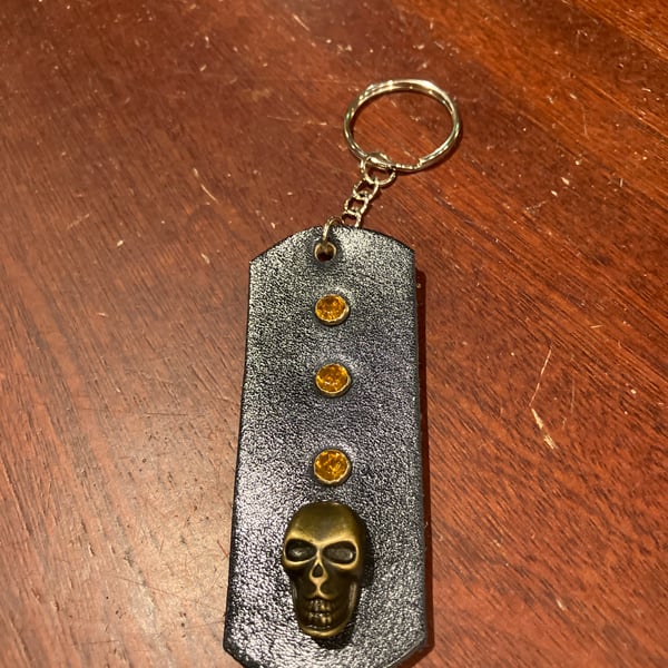Black dyed Leather Keyring with 3 Orange Gemstones & Skull Head - FREE SHIPPING