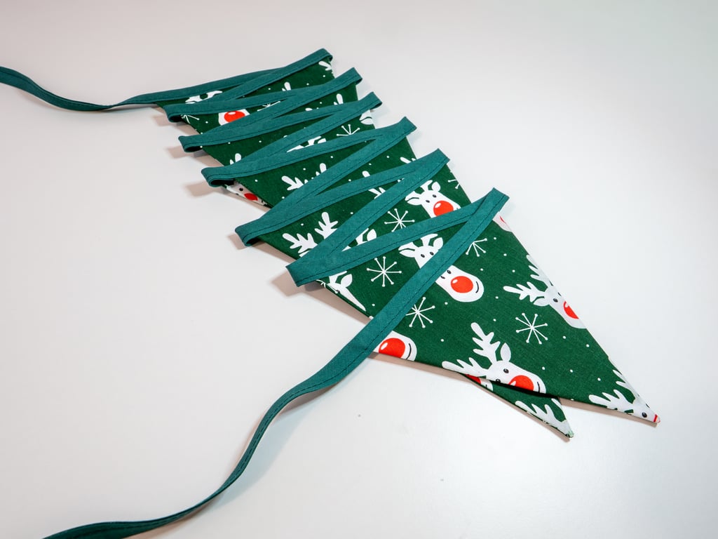 Red Nose Reindeer - 12 or 15 flag fabric bunting