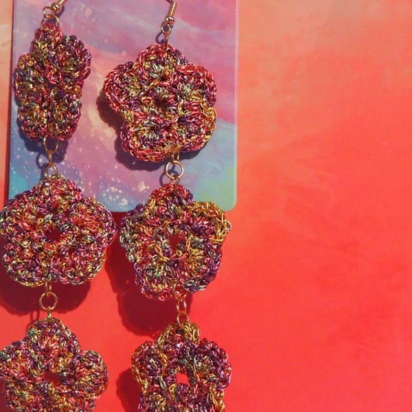 Pink Metallic Triple Flower Crochet Earrings 