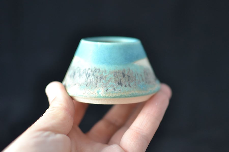 Super Seconds Saturday - Skyline mini pot (2)