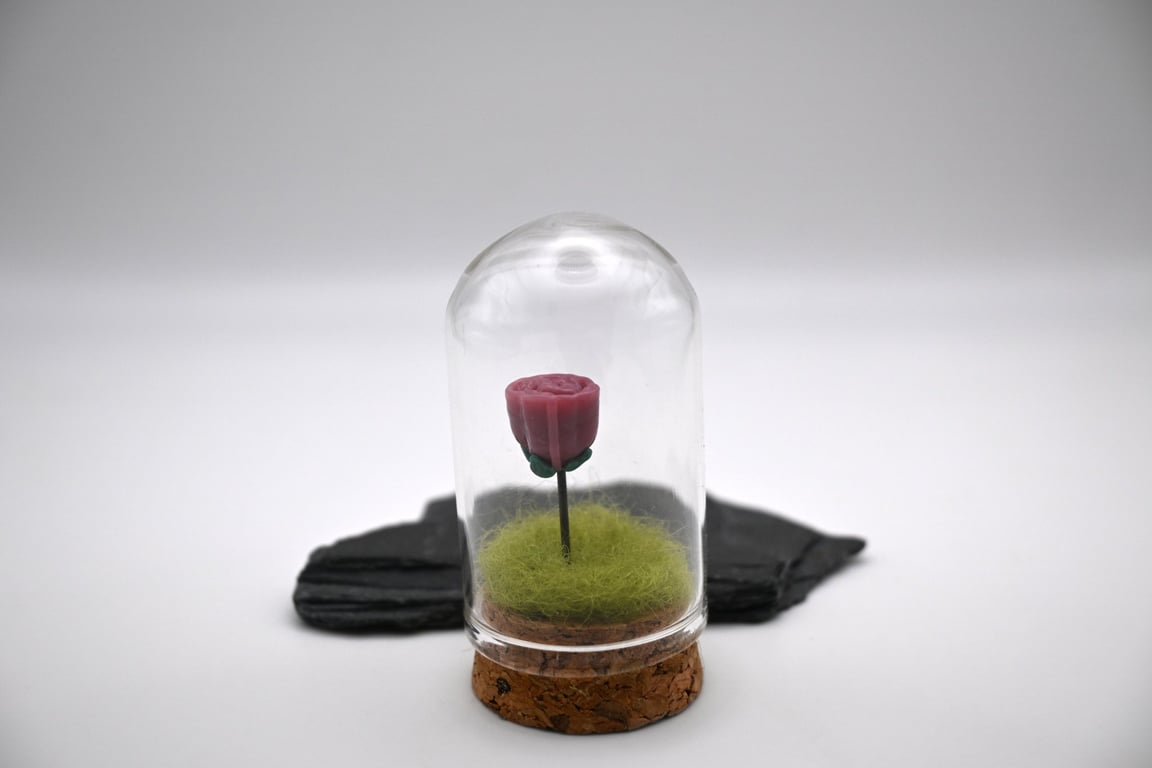 small glass pink rose
