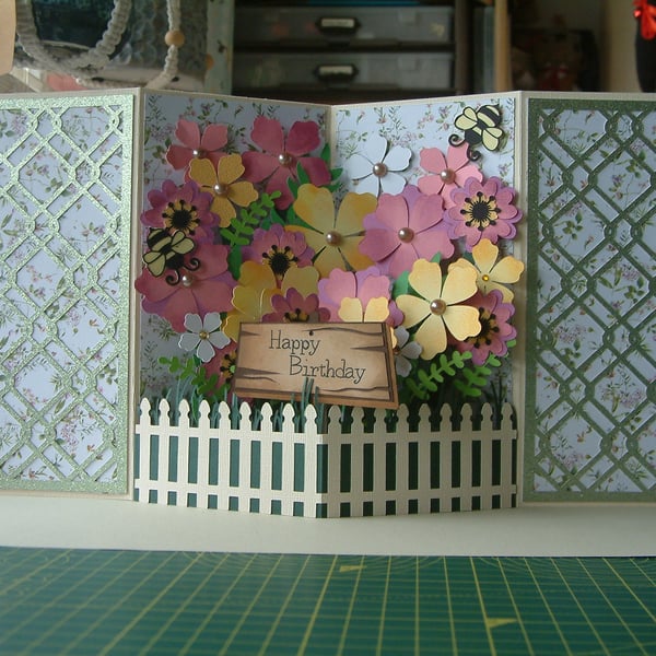Pop Up Gatefold Flower card