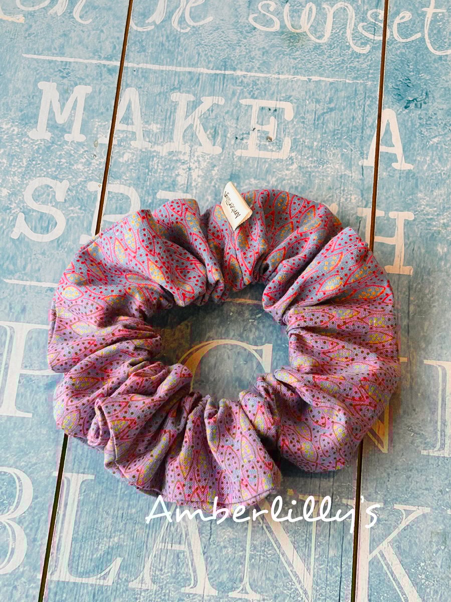 Scrunchie hair band in purples an red in cotton medium sized