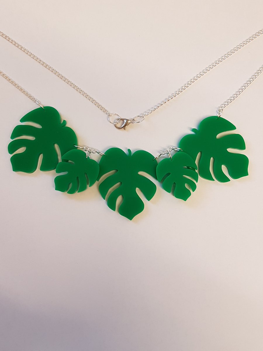 Palm Leaves Necklace Acrylic - Green