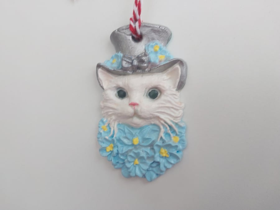 Cat With Top Hat Christmas Tree, Hanging Decoration 
