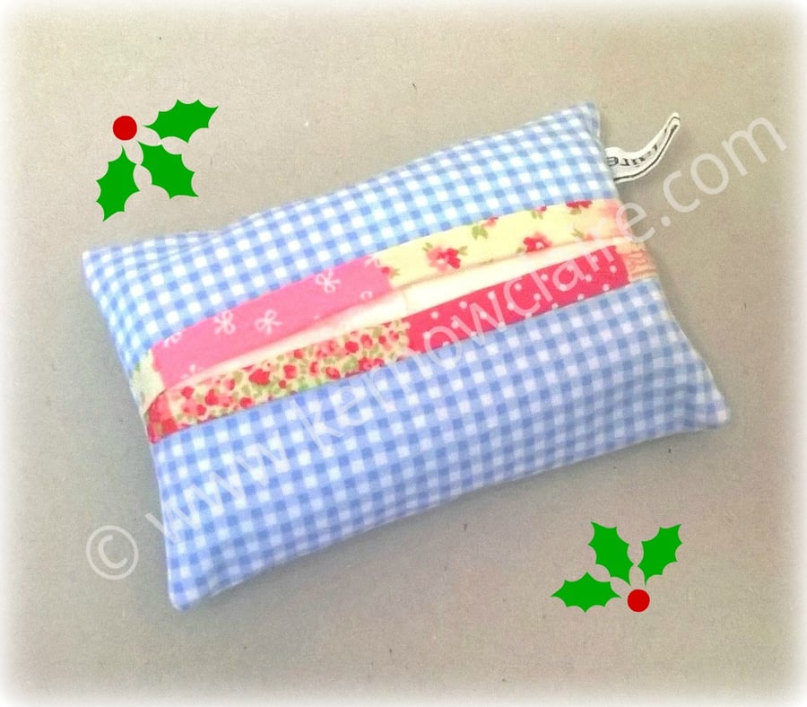 Tissue holder in blue gingham fabric, with tissues