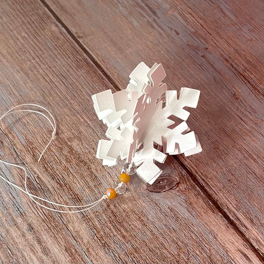 Snowflake Bauble - Gold Beads