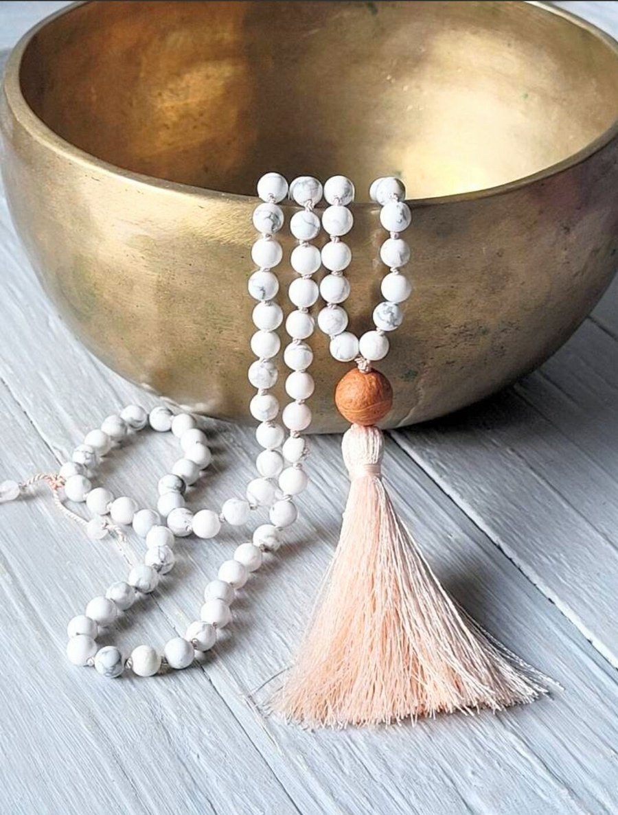 CALMING EMOTIONS Howlite Mala, Hand Knotted Mala Necklace, 108 Mala Beads, Yoga