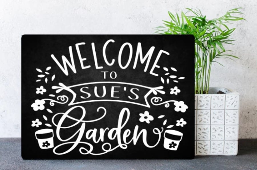 PERSONALISED Chalk Style Welcome Garden Metal Wall Sign Gift Present