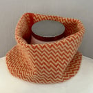 Unisex knitted soft merino lambswool light weight neck warmer zigzag pattern,