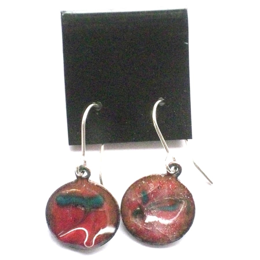 enamel earrings - small round scrolled white and green on red