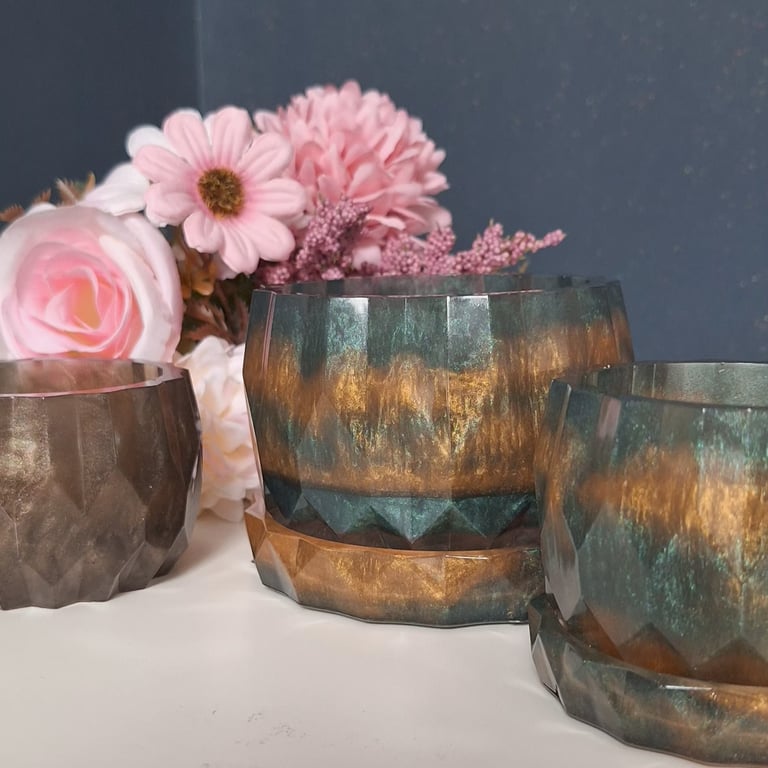Handmade Forest Green & Gold Resin Planter 