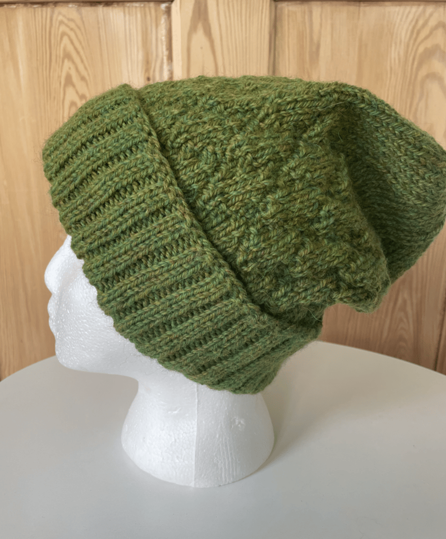 Patterned slouchy beanie in olive green with folded rib wool alpaca