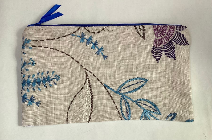 Zipped make up bag or pencil case embroidered ecru linen