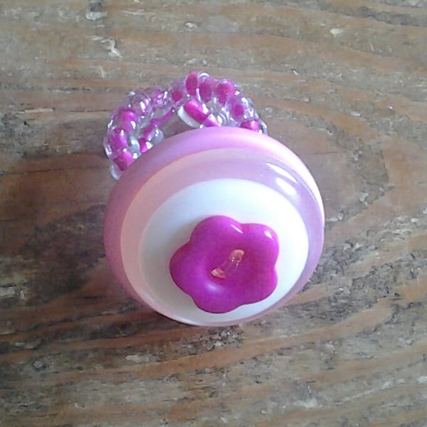 Elasticated Button Ring 