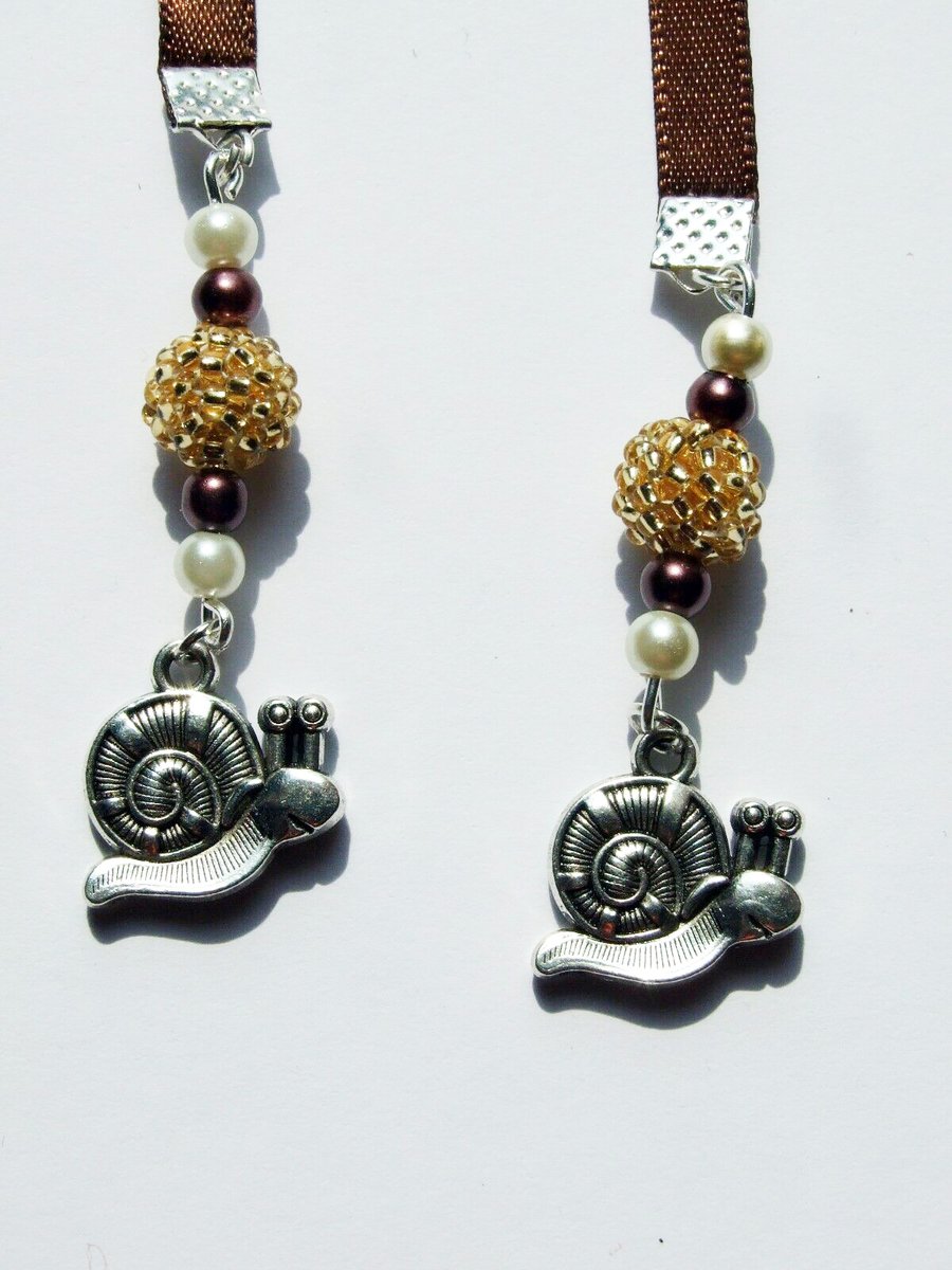 Silver Snail Charm Ribbon Bookmark with Gold Beaded Beads