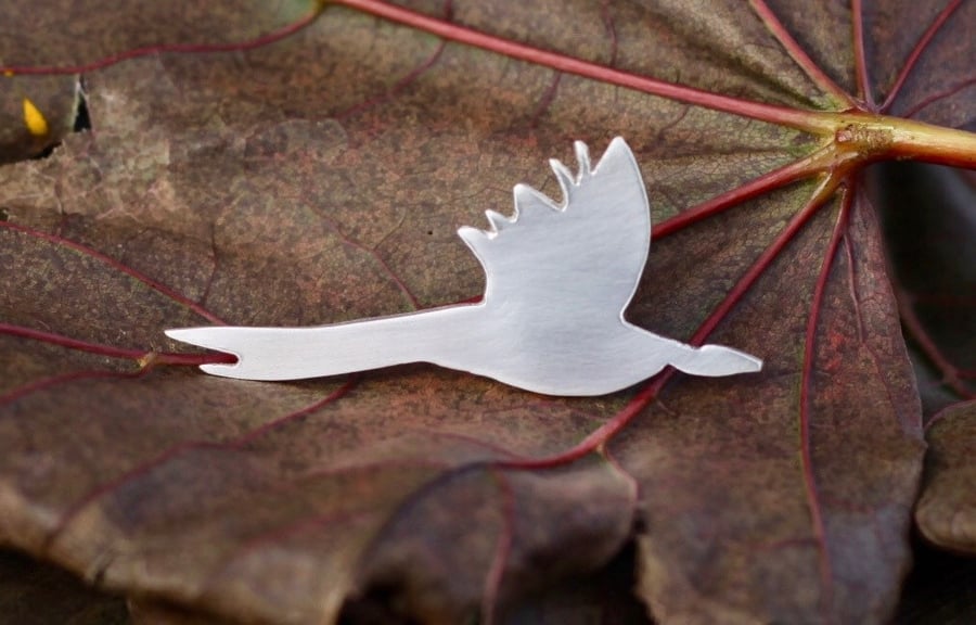 Flying Pheasant Silhouette Lapel Pin Brooch
