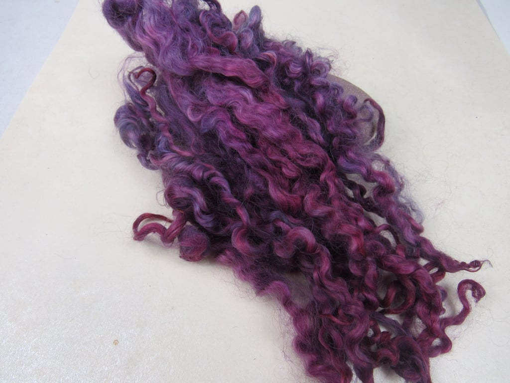 20g Naturally Dyed Dark Violet Purple Masham Locks
