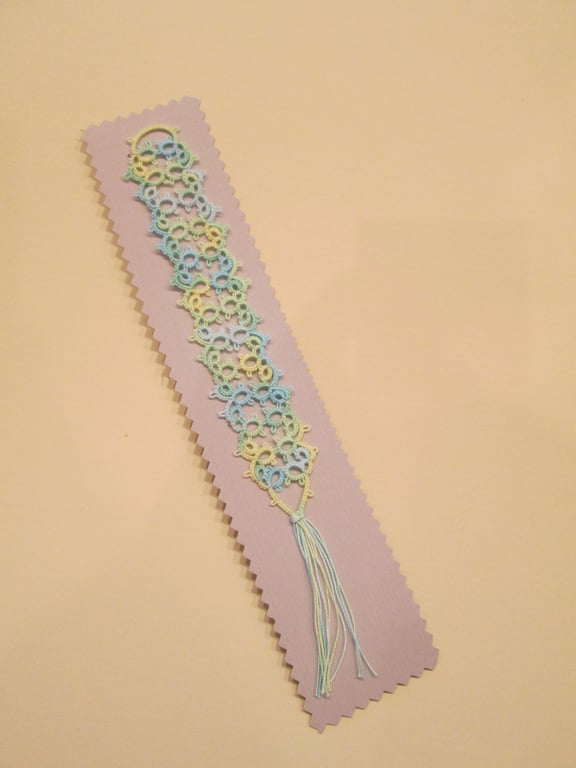 Lemon blue-green Tatted Bookmark