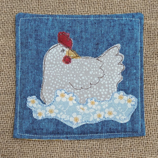 Nesting hen fabric coaster (right facing)