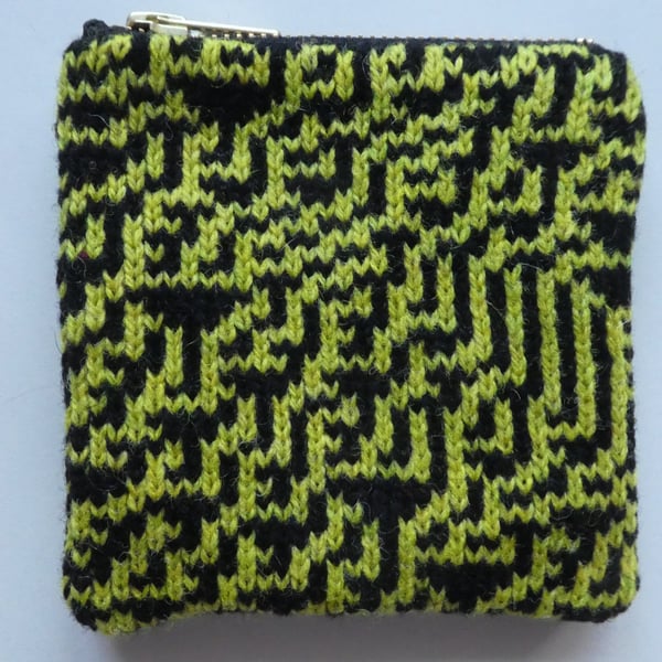 Rule 30 coin purse - black and yellow