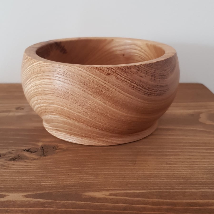 No26 English Ash Wooden Bowl (Small)