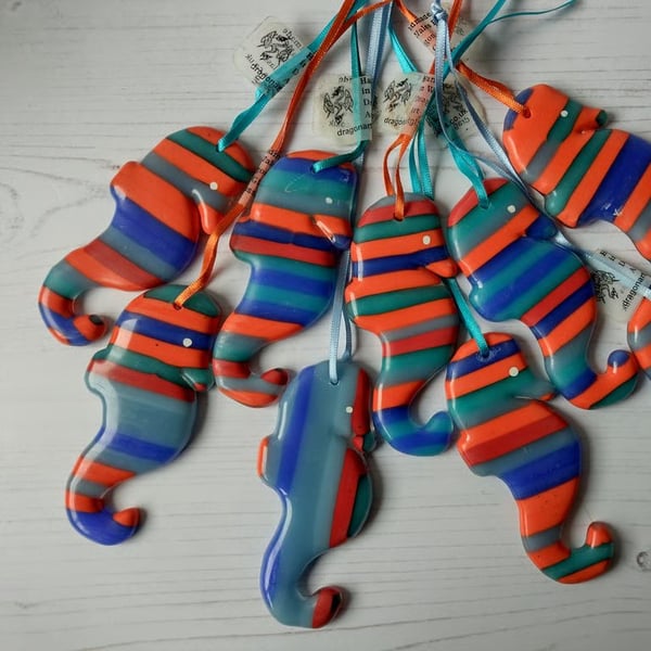Beachy Blues Seahorse Suncatcher, Summer Seconds