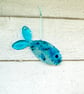 Sparkly Fused Glass Fish Decoration - Image 4