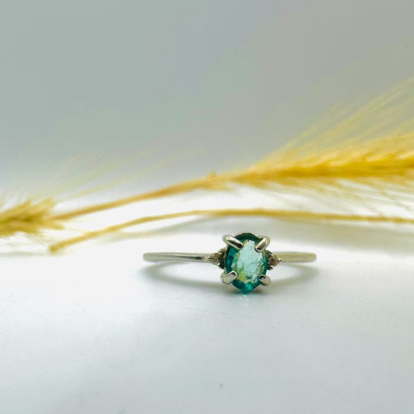 The Emerald Ocean Ring