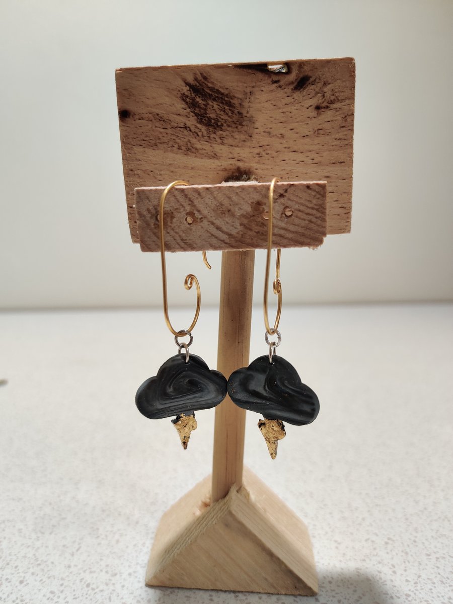 Thunder and lightening swirl earrings 