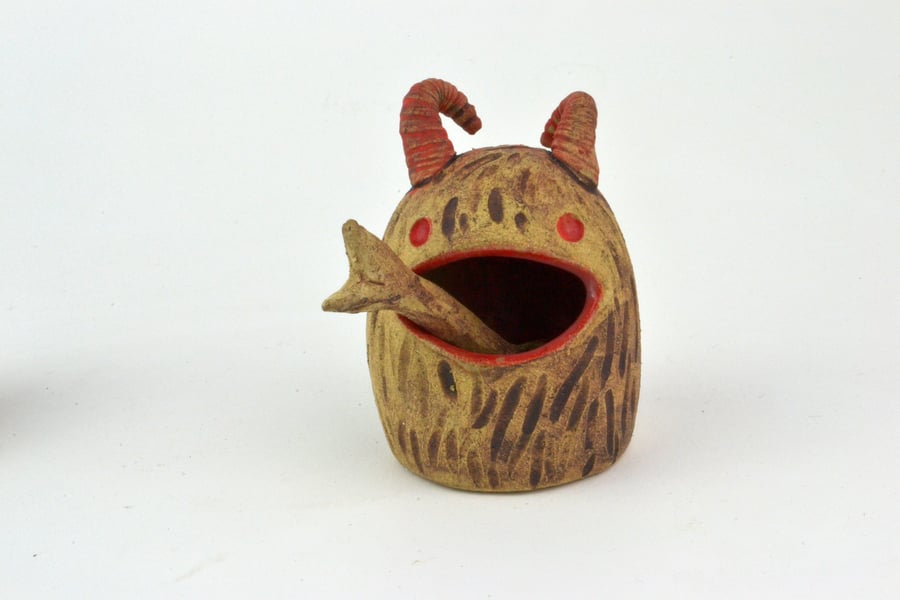 Wild beast salt or chilli pot with forked tongue spoon