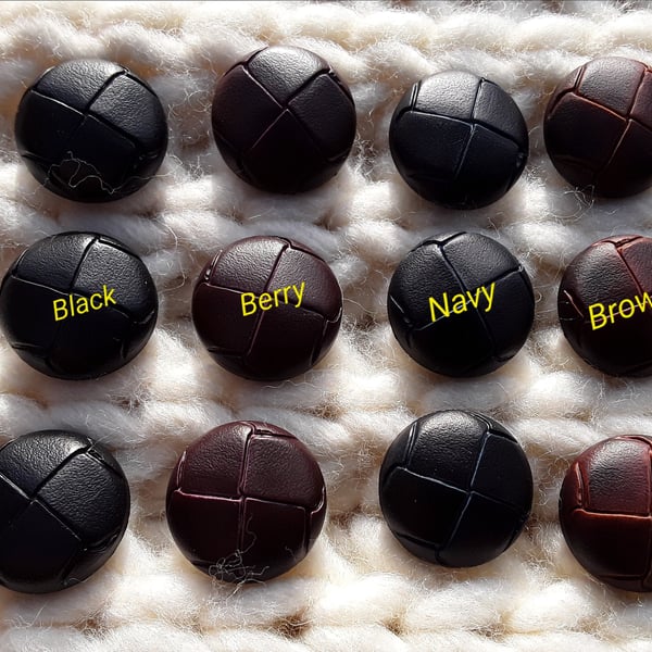 20.3mm 13 16" 32L Italian Imitation Leather Football Buttons in 3 colours