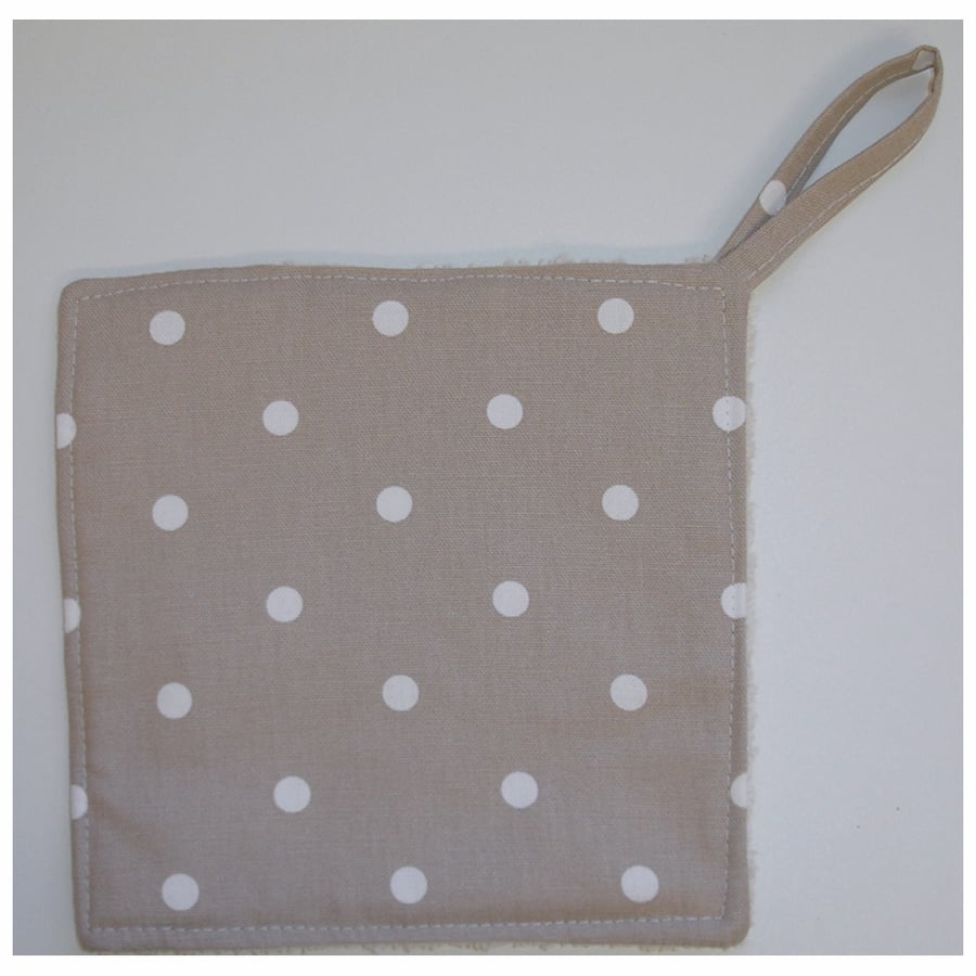 Pot Holder Potholder Grab Mat Kitchen Cookware Pad Beige Brown and White Dots