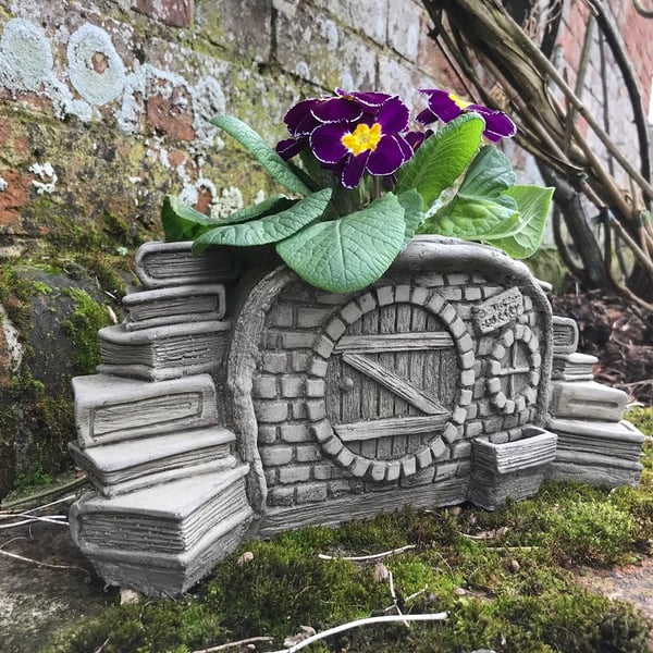 Library Planter Stone Garden Ornament