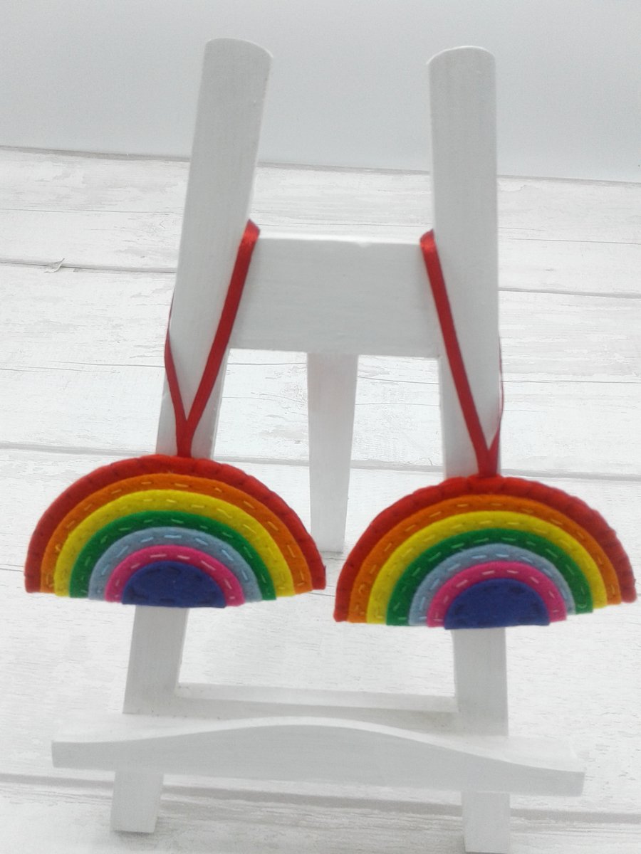 Christmas tree decoration. Rainbow of hope. Felt rainbow. Letterbox gift. 