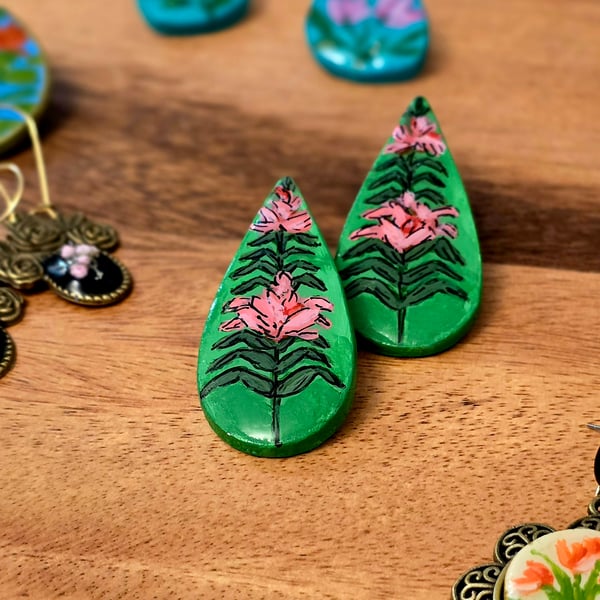 Hand-Painted Air-Dry Clay Earrings with Resin Finish – Artisan Jewelry
