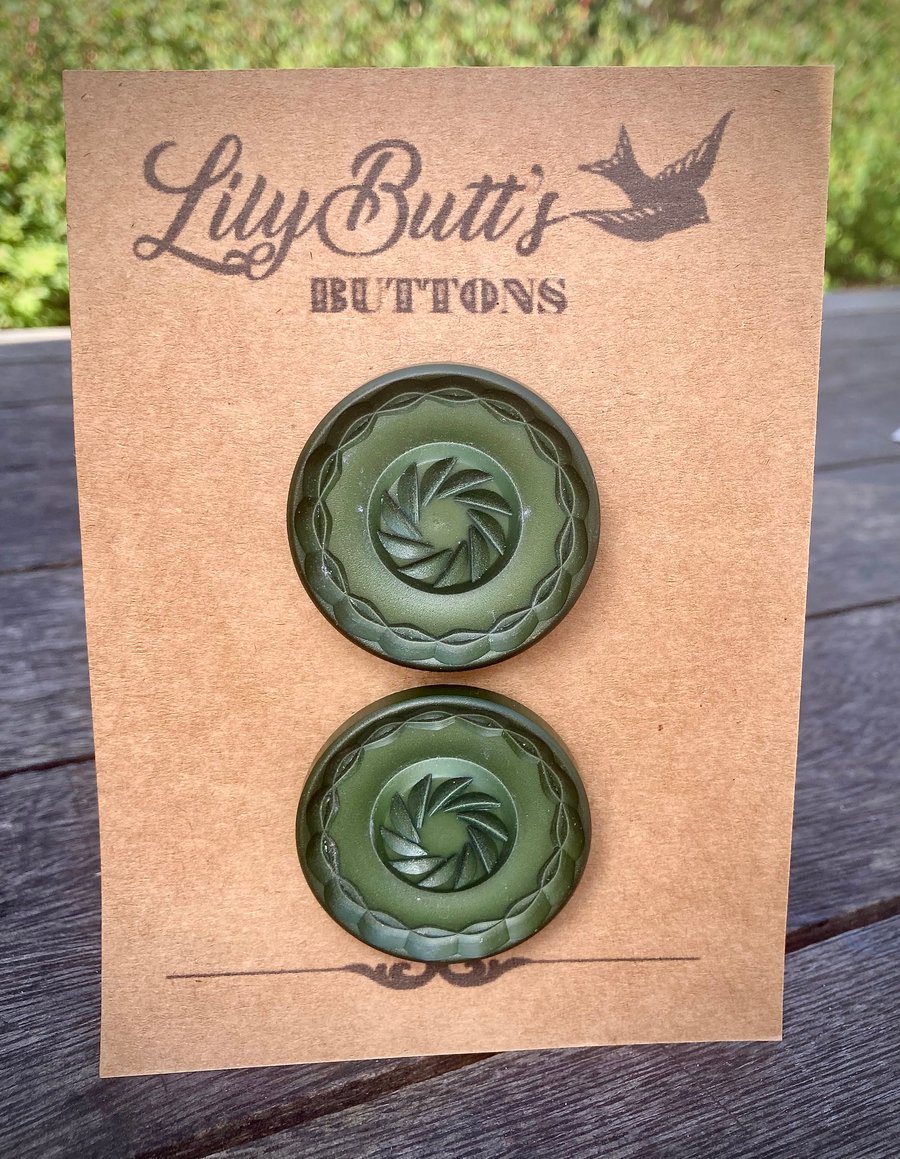 2 Vintage Dark Green Buttons 43 mm