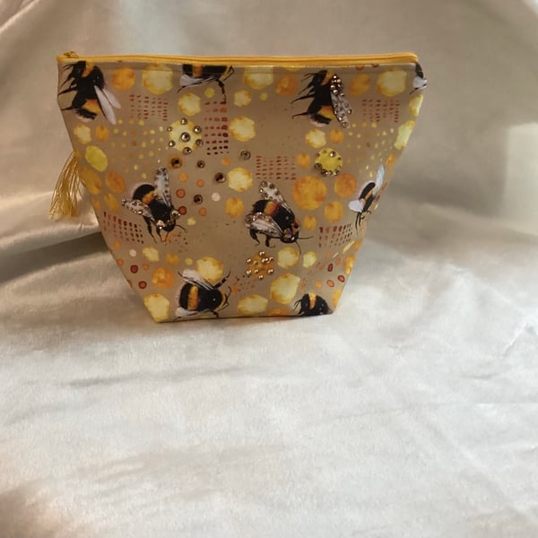 Make up bag, Bee bag, pouch, Bee pouch