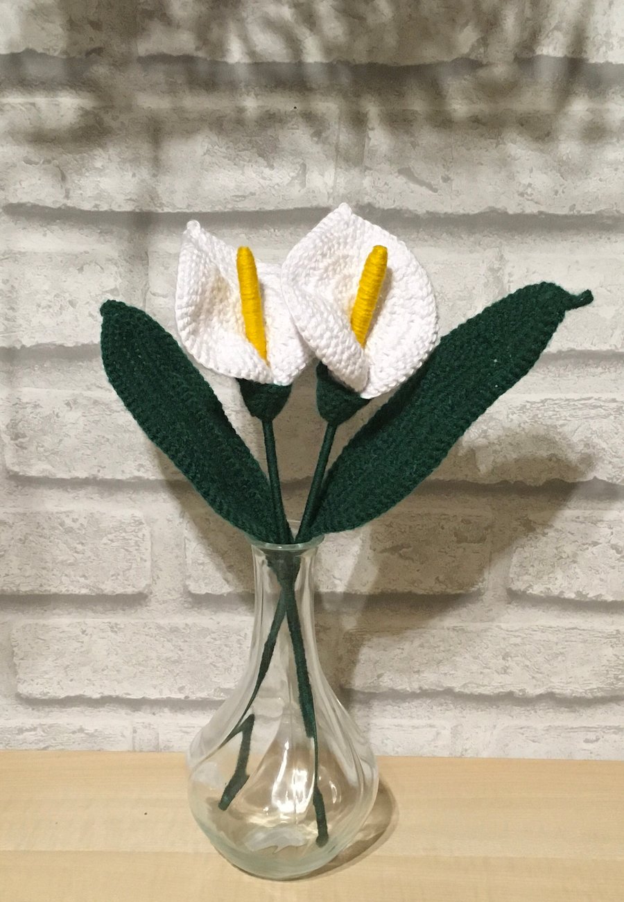 Handmade crochet Calla lilies in 100% cotton yarn