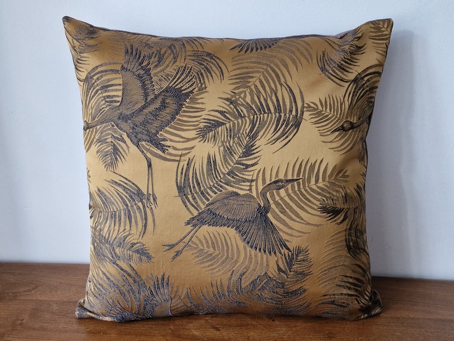 Handmade Flying Cranes 'Kotori' gilt cushion cover