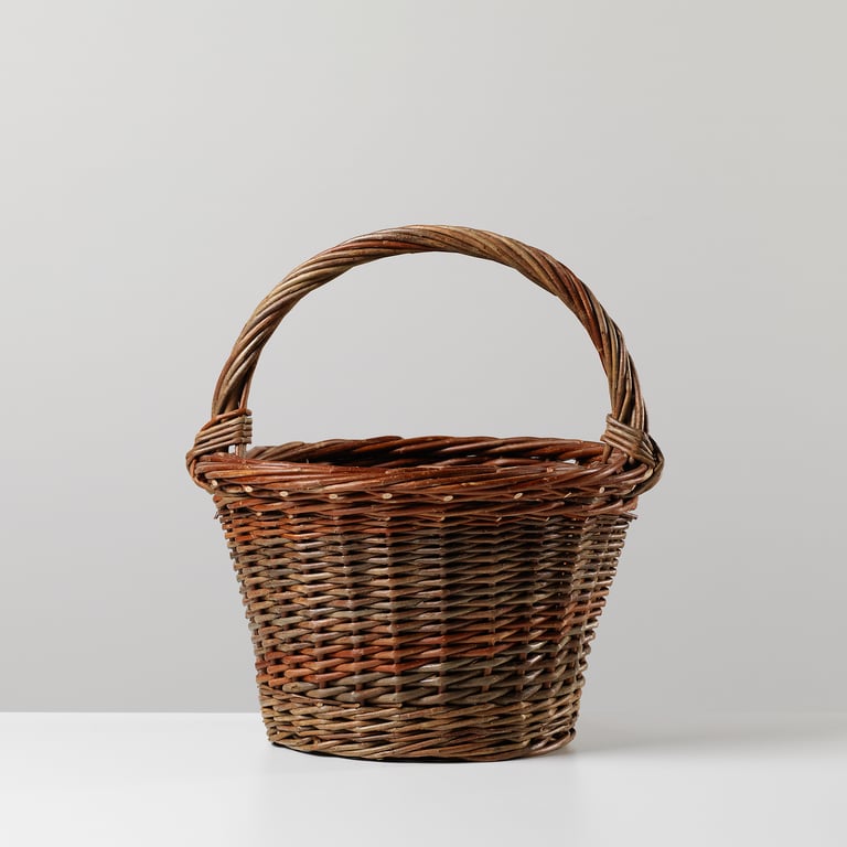 Round MixedWillow Carrying Basket Gift Voucher - Redeem at Anna Liebmann website