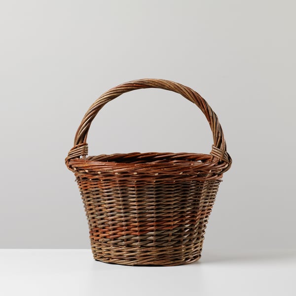 Round MixedWillow Carrying Basket Gift Voucher - Redeem at Anna Liebmann website