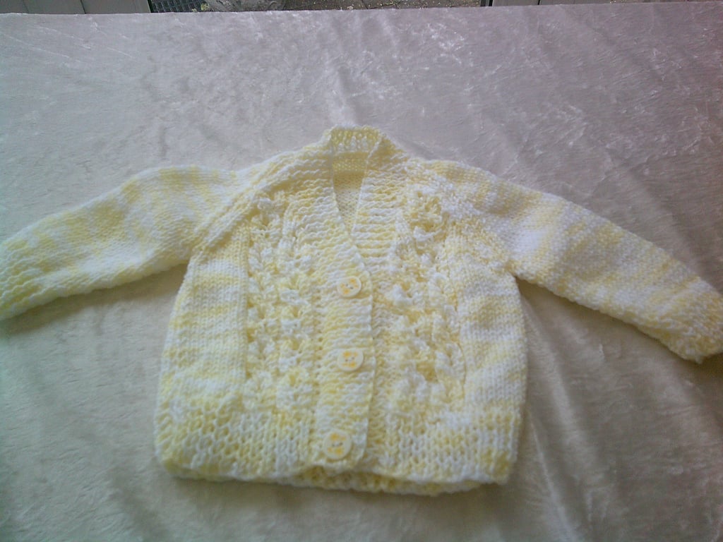 16 Inch Lemon and White Random V Neck Cardigan