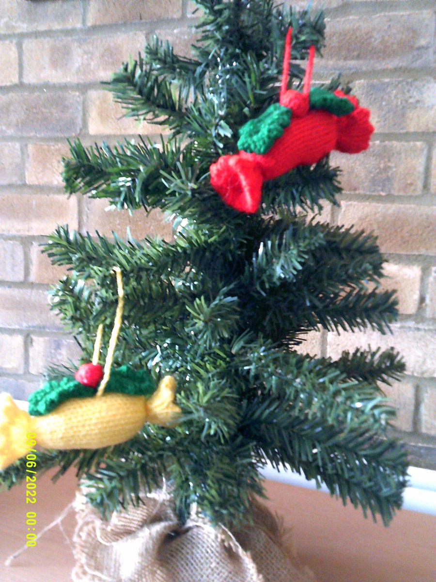 Christmas Cracker Decoration - set of 2