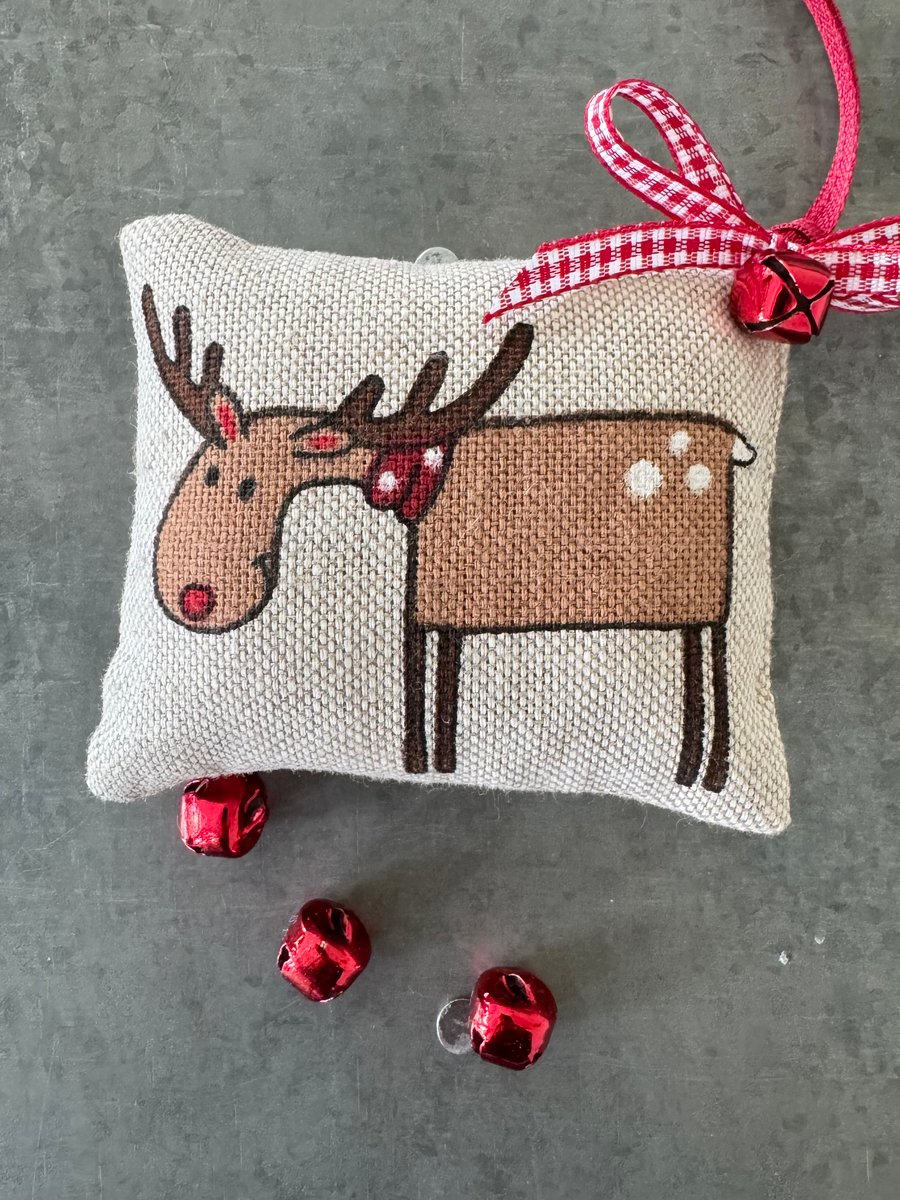 RUDOLPH REINDEER with SCARF - CHRISTMAS DECORATION