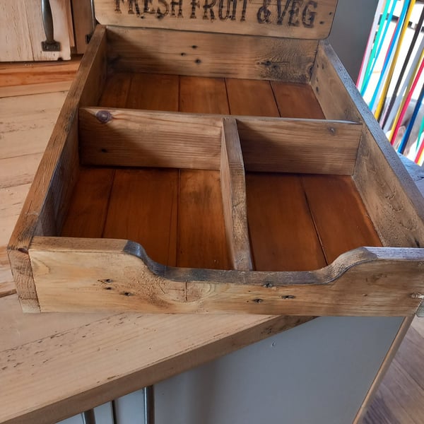 rustic fruit & veg storage tray