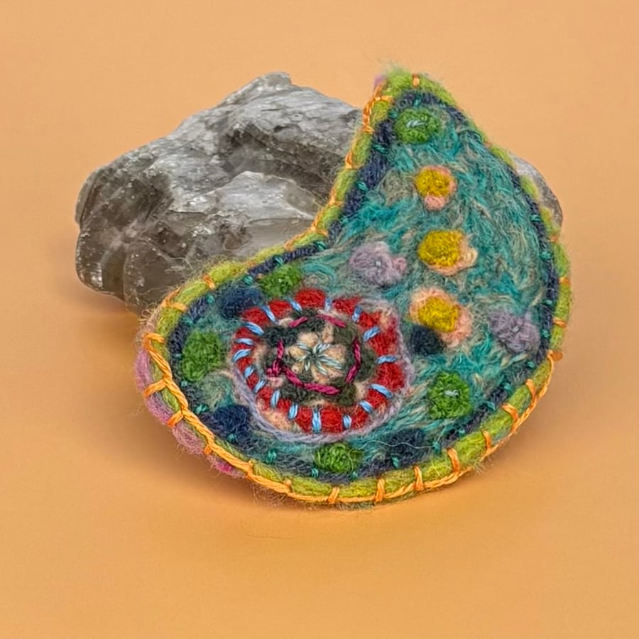 Felted Brooch - Paisley
