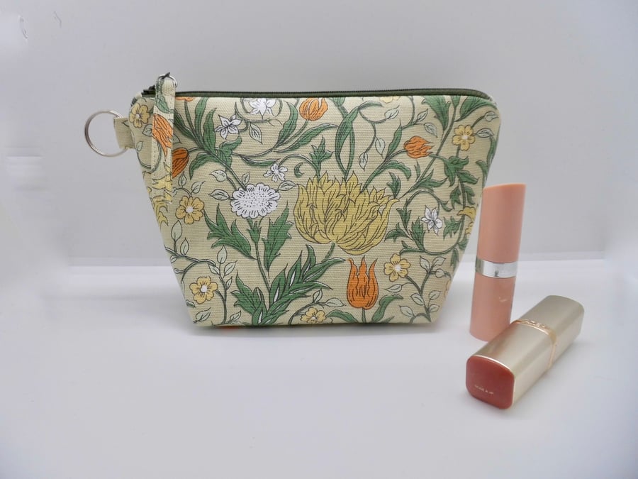 Make up bag in Wild Tulip fabric beige floral 