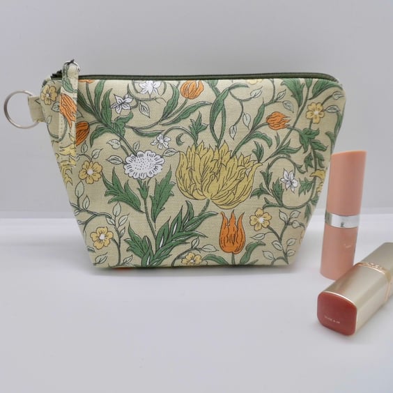 Make up bag in Wild Tulip fabric beige floral 